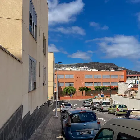 Apartamento Tipo Loft Playa El Puertillo Lightbooking