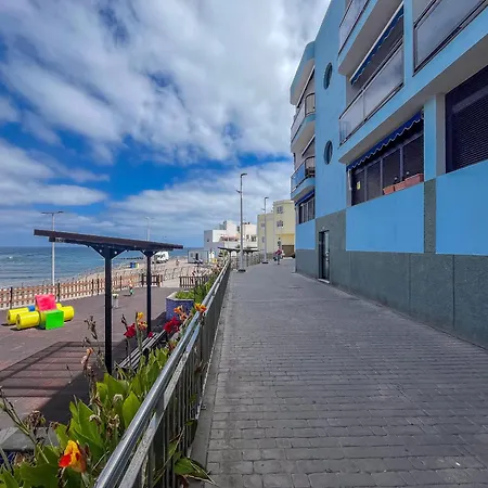 Apartamento Tipo Loft Playa El Puertillo Lightbooking *
